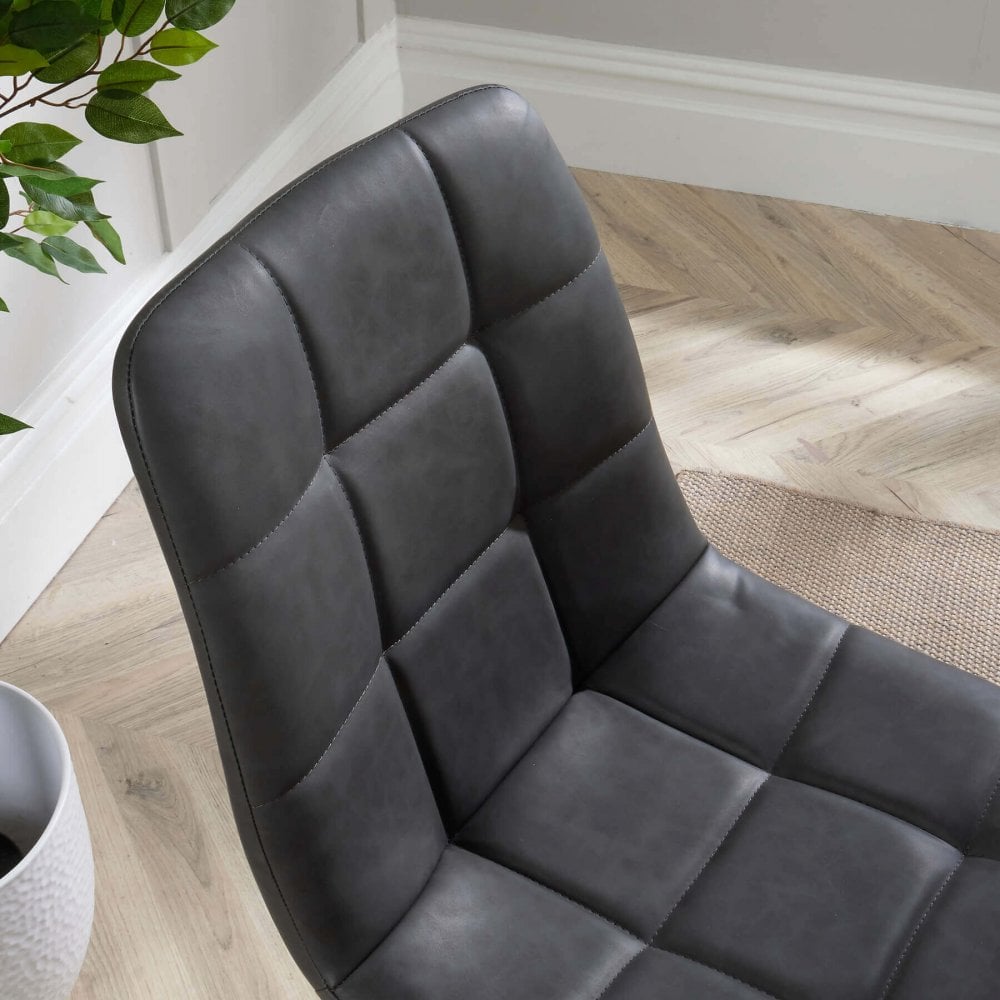 Luxor Dining Set & 4 Grey Chairs