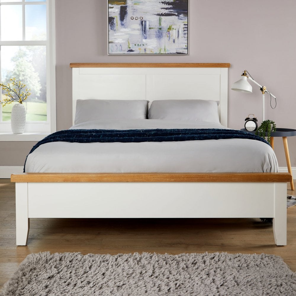 Easton 4ft6 Solid Oak Veneer Double Bed