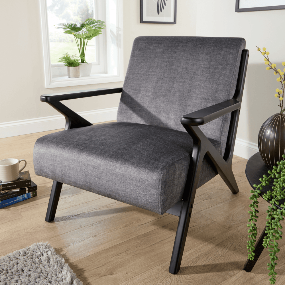 Cavera Black and Natural Accent Chair