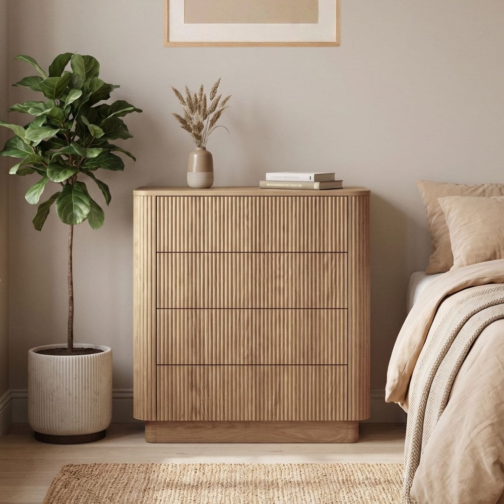 Winthorpe Oak Effect Chest of 4 Drawers