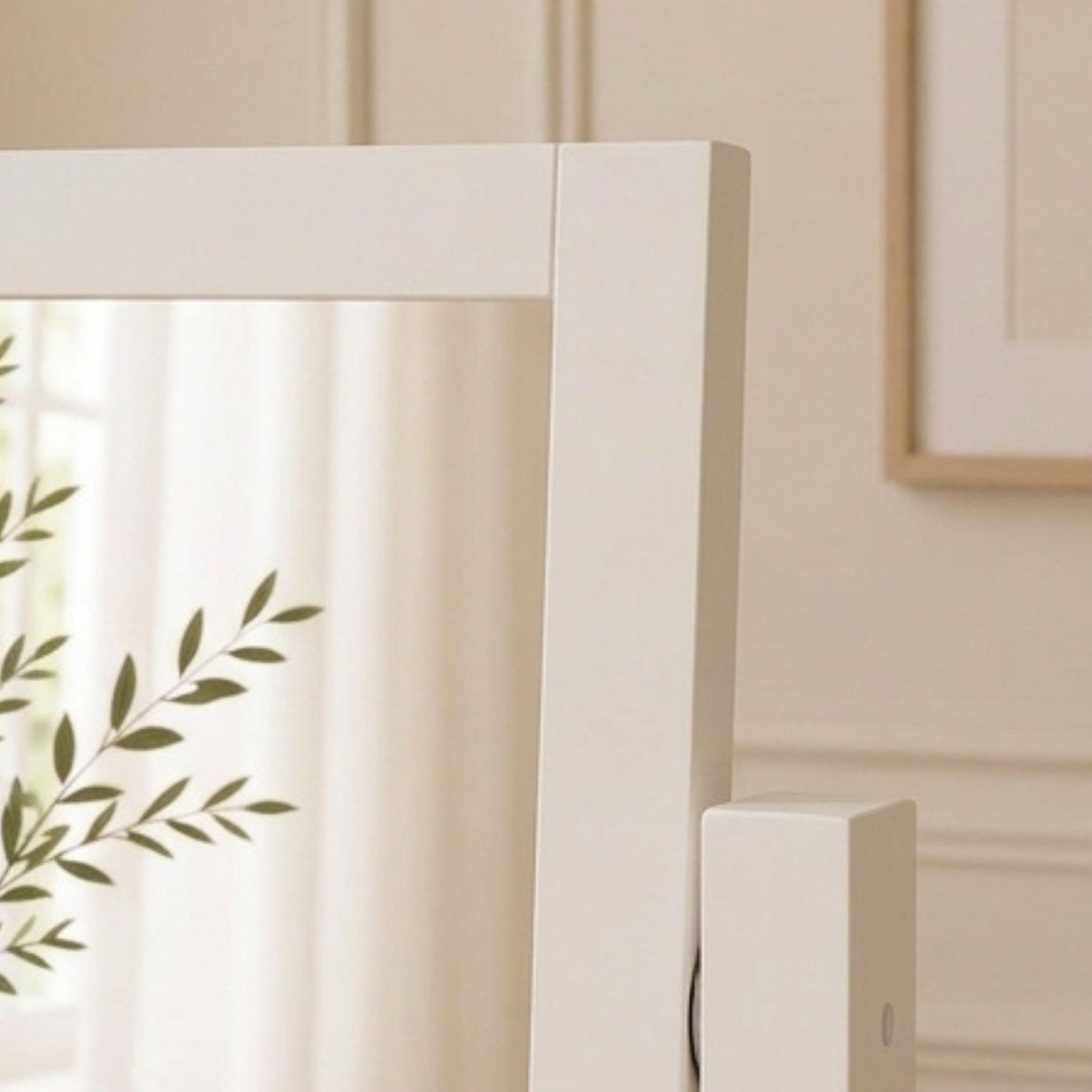 Chantilly Adjustable Tabletop Mirror